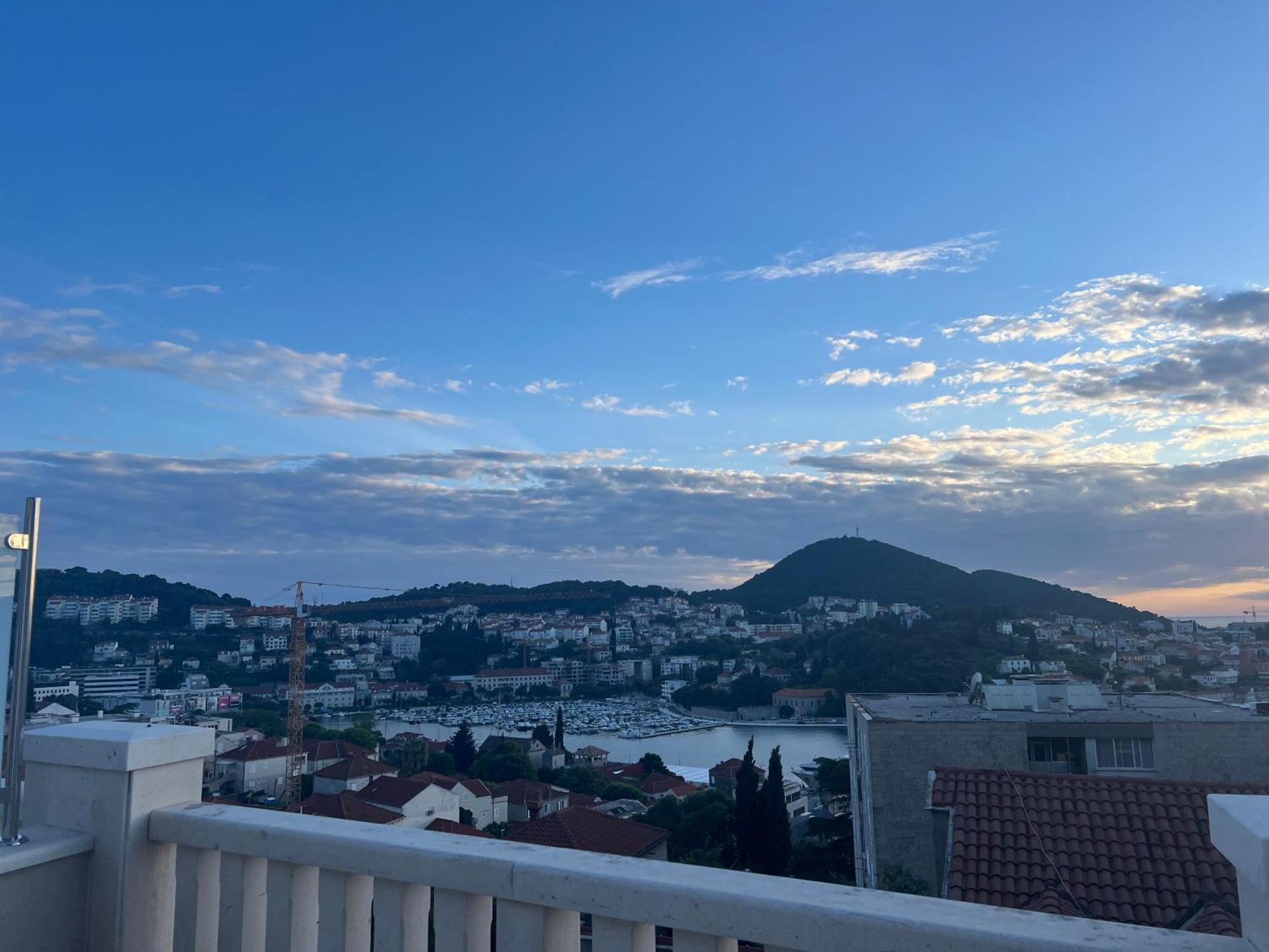 Apartment Violeta 2 With Parking Dubrovnik Exterior photo